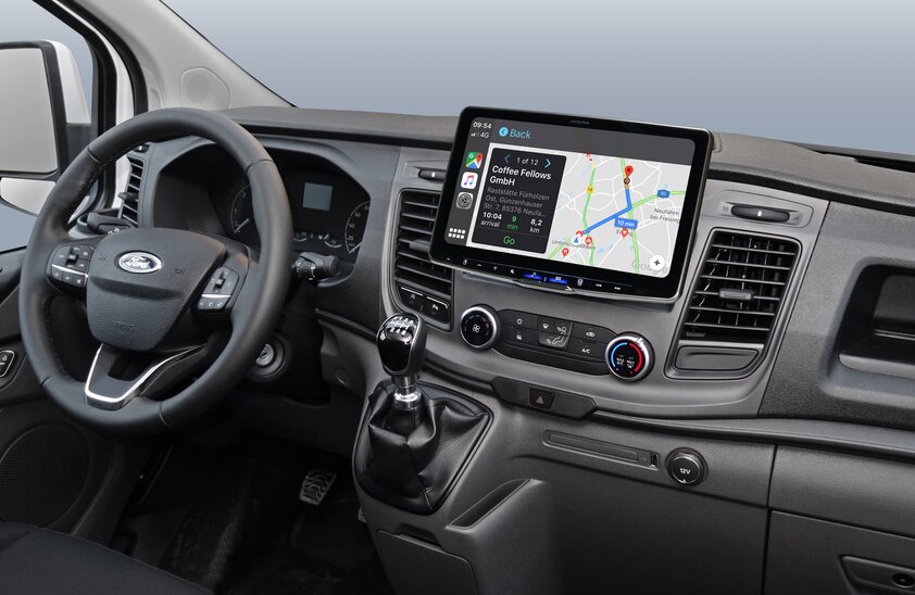 Alpine Halo11, iLX-F115D Ford Transit | © ALPS ALPINE Europe GmbH
