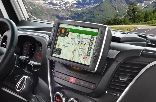 Alpine X903D-ID für Iveco Daily | © ALPS ALPINE Europe GmbH