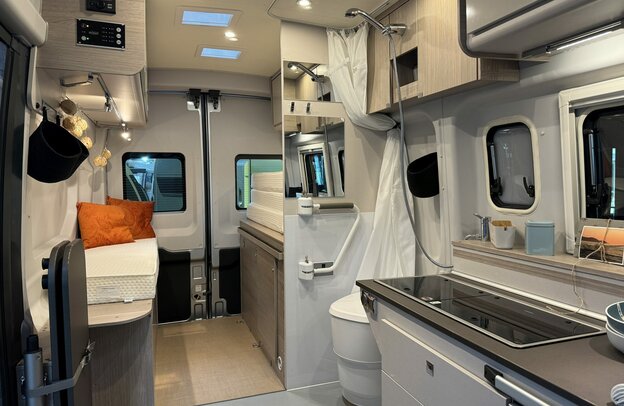 Caravan Brecht aus Heilbronn hat sich auf den barreifereien Umbau von Campingfahrzeugen spezialisiert. | © Foto: Autoren-Union Mobilität/Caravan Brecht