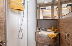 Weinsberg CaraCompact MB Edition Pepper | © Foto: Knaus Tabbert AG