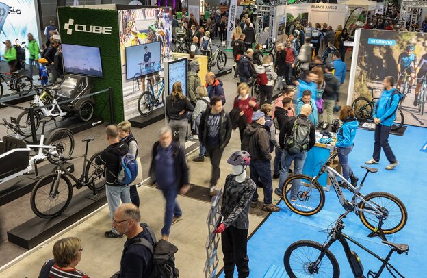 Rund 30 Ausstellerinnen und Aussteller präsentieren in der Halle B7 ihre Modelle | © Landesmesse Stuttgart GmbH