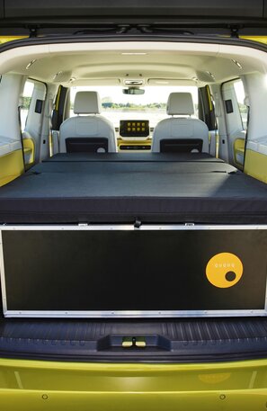 VW ID Buzz mit Campingbox von Ququq. | © Foto: Autoren-Union Mobilität/Volkswagen Nutzfahrzeuge