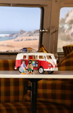 VW T1 Camping Bus von Playmobil. | © Foto: Auto-Medienportal.Net/Volkswagen