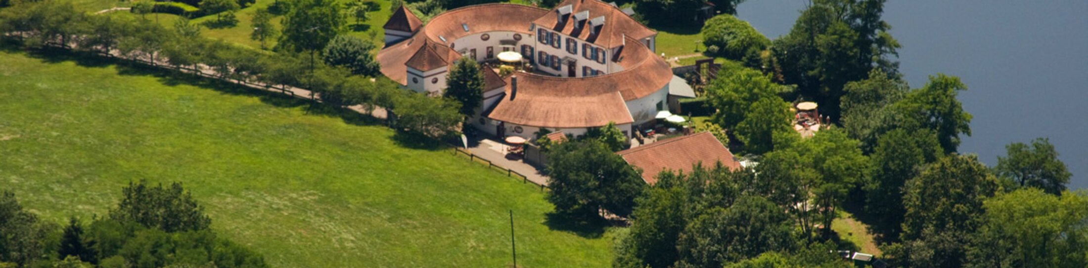 Blieskastel Annahof, Barockstraße SaarPfalz | © Luftbild Blieskastel Annahof © Roman Schmidt Blieskastel Annahof, Barockstraße SaarPfalz | © Luftbild Blieskastel Annahof © Roman Schmidt