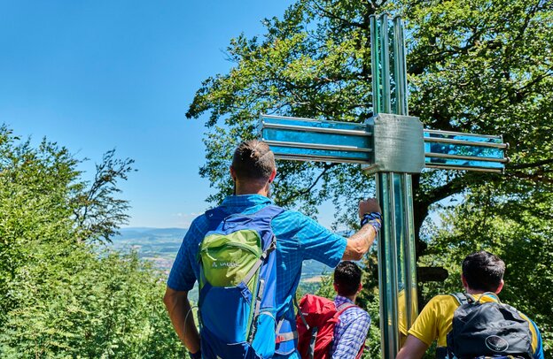 Goldsteig, Blick vom Glaskreuz am Reiseck | © Tourismusverband Ostbayern e.V., Foto: woidlife-photography