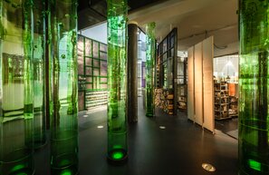 Glasmuseum und Gläserne Gärten, Frauenau, Glasstraße | © Glasmuseum Frauenau, Foto: Florian Eichinger