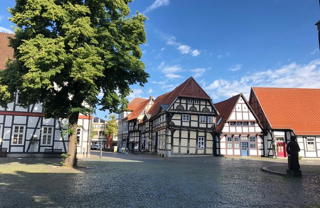© Stadt Nienburg, Kirchplatz © Mittelweser Touristik