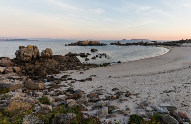 Costa de San Vicente - O Grove | © Costa de San Vicente - O Grove ©Diego Delso, CC BY-SA 4.0, via Wikimedia Commons