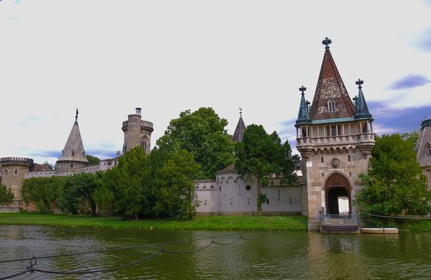 Sisi Strasse, Schloss Laxenburg | © Schloss Laxenburg, Foto: Pixabay