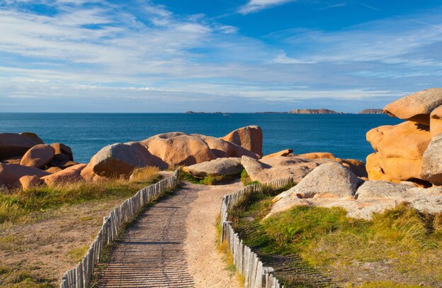 Rosa Granitküste, Bretagne mit dem Wohnmobil | © Rosa Granitküste ©Vincent - stock.adobe.com