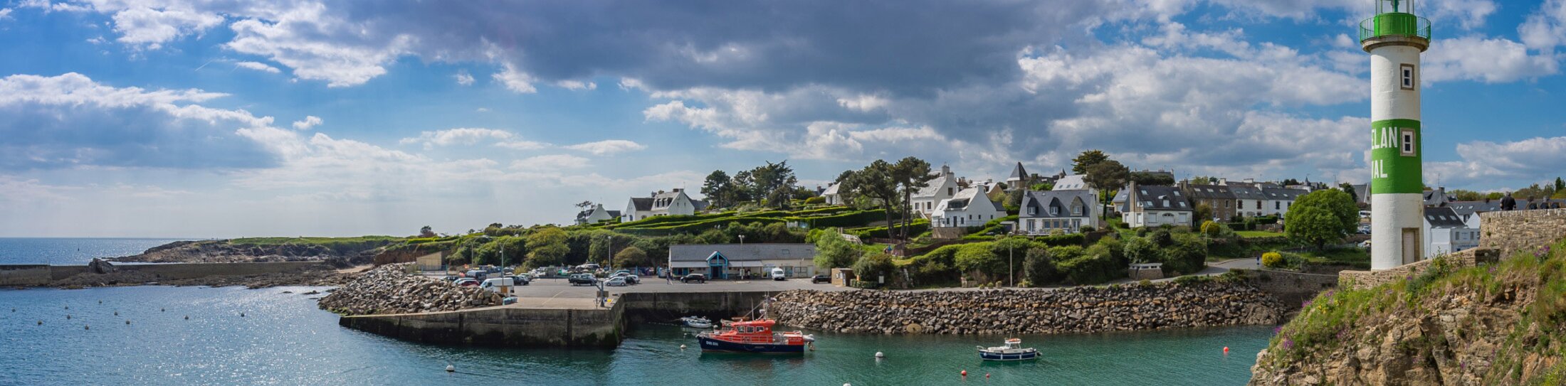 Hafen von Doëlan, Bretagne | © Hafen von Doëlan ©FreeProd - stock.adobe.com Hafen von Doëlan, Bretagne mit dem Wohnmobil | © Hafen von Doëlan ©FreeProd - stock.adobe.com