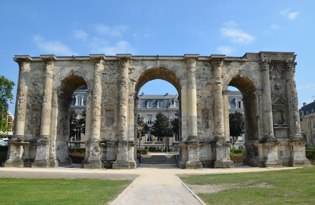 Porte de Mars - Reims, Champagne | © Porte de Mars - Reims, ©Carole Raddato aus Frankfurt, CC BY-SA 2.0, via Wikimedia Commons