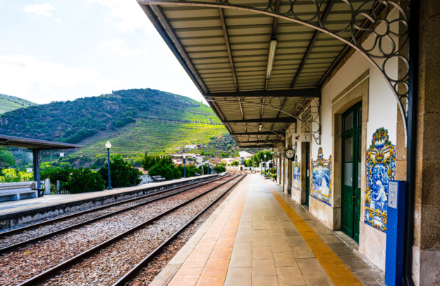 Bahnhof Pinhao - Portugal | © Bahnhof Pinhao, Foto: streetflash - stock.adobe.com