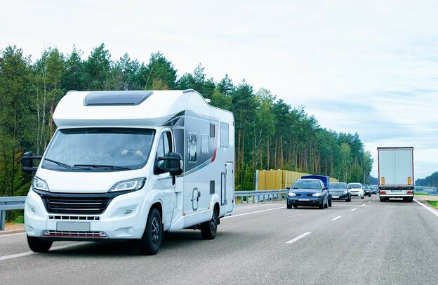 Camping Masuren: Rundreise durch eine der bezauberndsten Landschaften Europas  | © Foto: stock.adobe.com, Roman Babakin