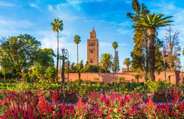 Die Koutoubia-Moschee und ihre Gärten - Marrakesch, Marokko | © Koutoubia-Moschee und ihre Gärten, Foto: iStock.com/Balate Dorin