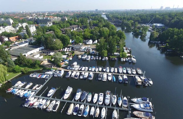 Wohnmobilstellplatz: die besten Stellplätze in Deutschland | © Foto: Bootsstände Angermann