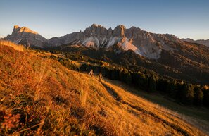 © Abendstimmung am Peitlerkofel. Foto: djd/IDM Südtirol/Harald Wisthaler